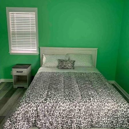 Remodeled House Minutes To Falls Attractions Villa Niagarawatervallen Buitenkant foto