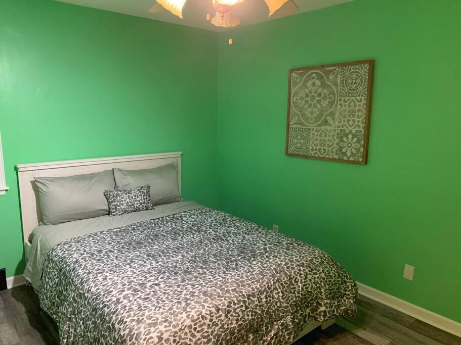Remodeled House Minutes To Falls Attractions Villa Niagarawatervallen Buitenkant foto